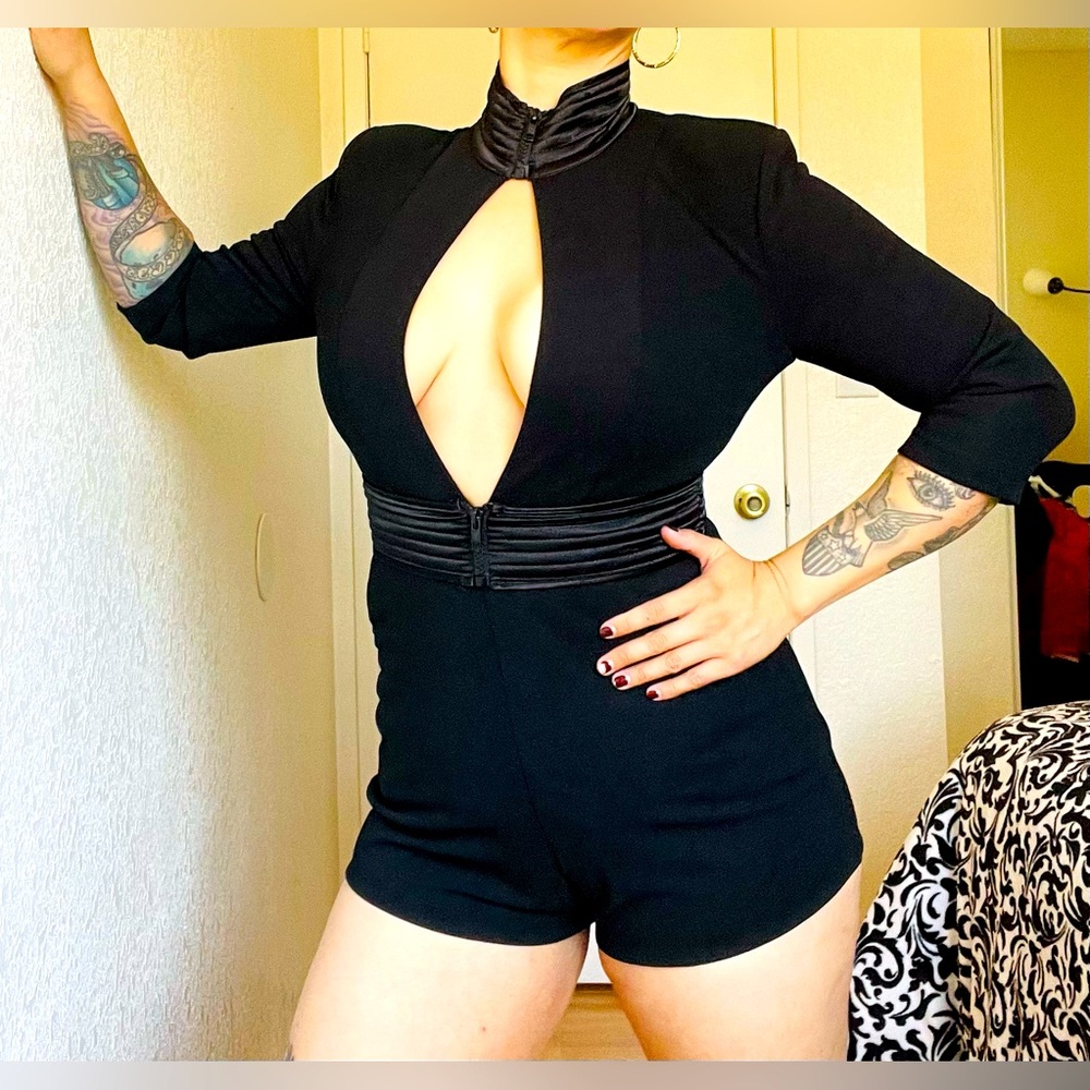 Dance & Marvel Black Futuristic Fashion Dress Short Romper